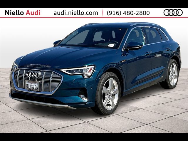 2019 Audi e-tron Premium Plus