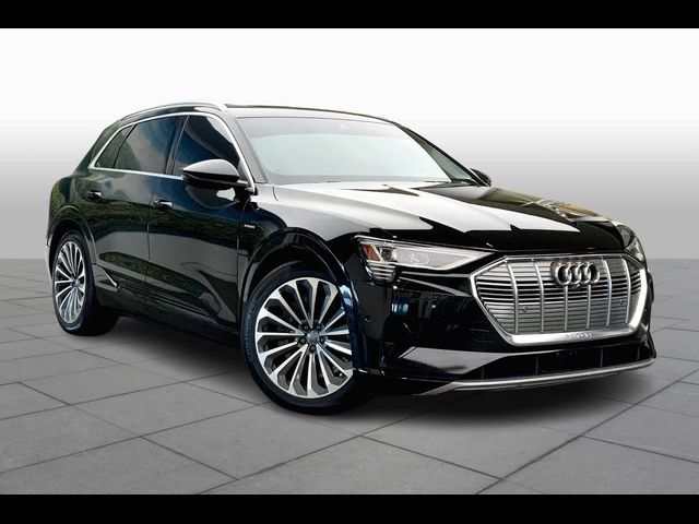 2019 Audi e-tron Prestige