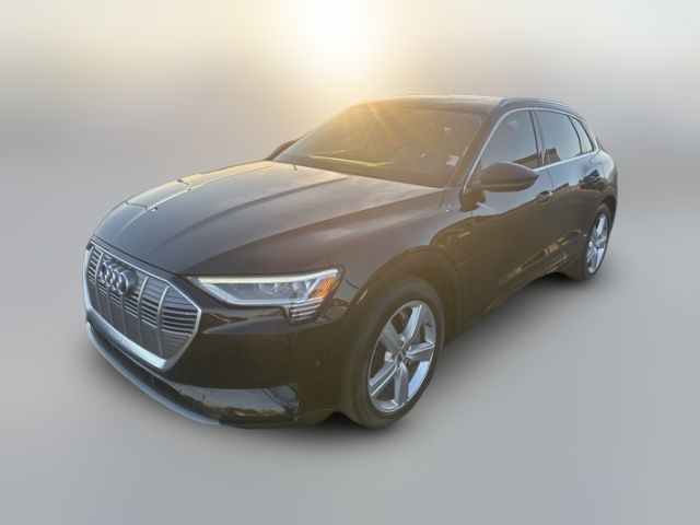 2019 Audi e-tron Prestige