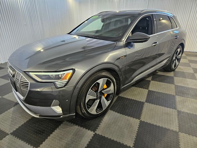 2019 Audi e-tron Prestige