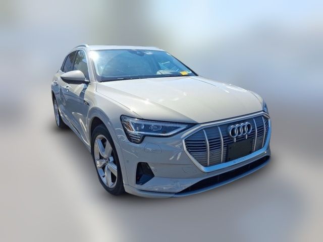 2019 Audi e-tron Prestige