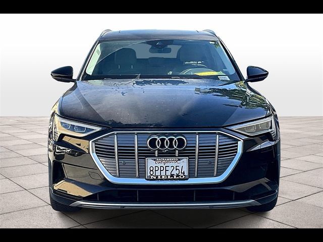 2019 Audi e-tron Prestige