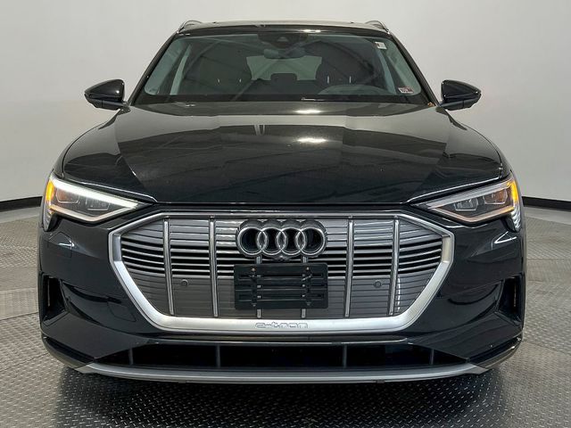 2019 Audi e-tron Prestige