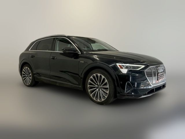 2019 Audi e-tron Prestige