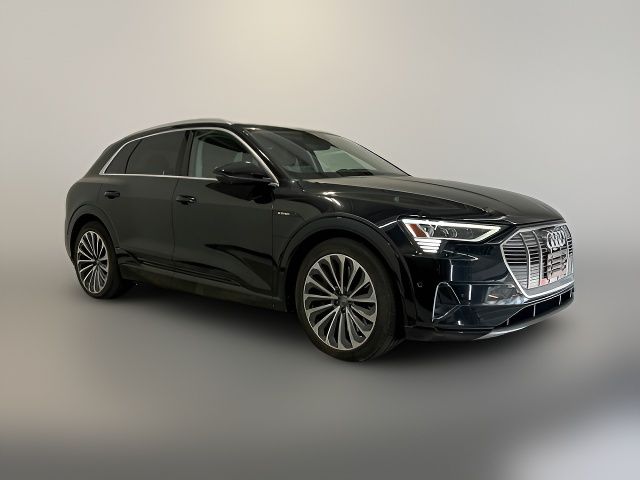 2019 Audi e-tron Prestige