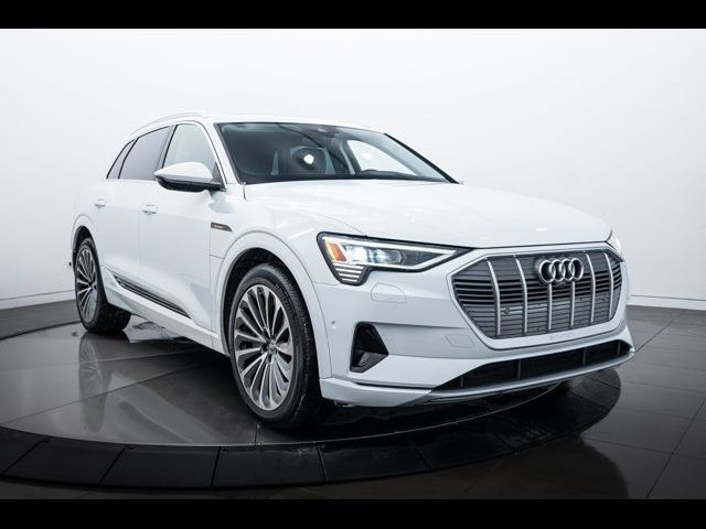 2019 Audi e-tron Prestige