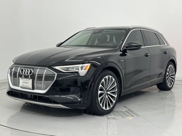 2019 Audi e-tron Prestige