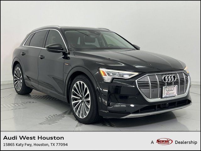 2019 Audi e-tron Prestige