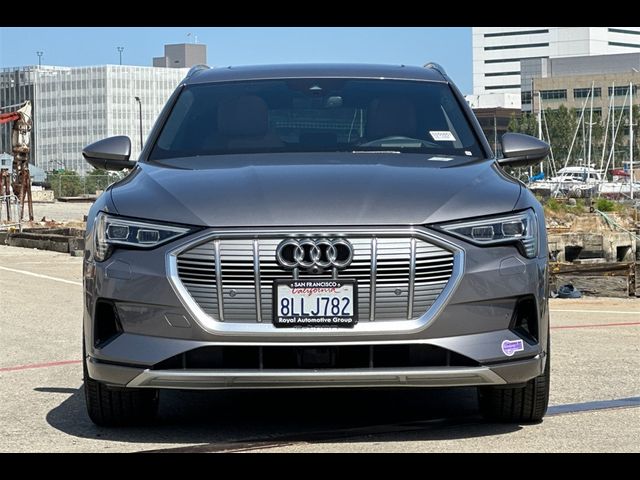 2019 Audi e-tron Prestige