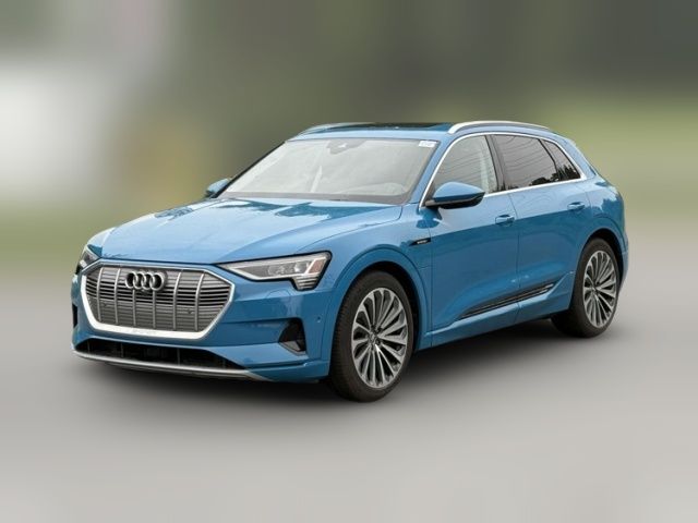 2019 Audi e-tron Prestige