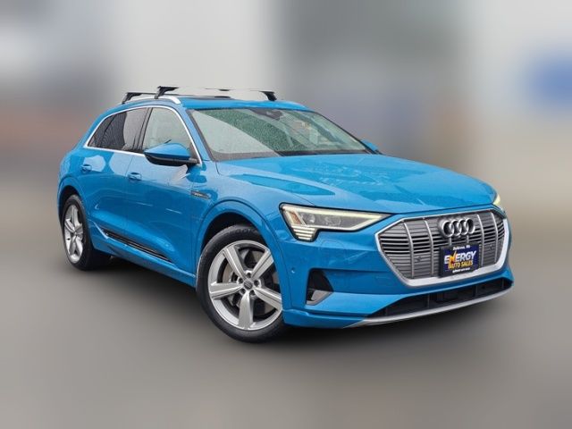 2019 Audi e-tron Prestige