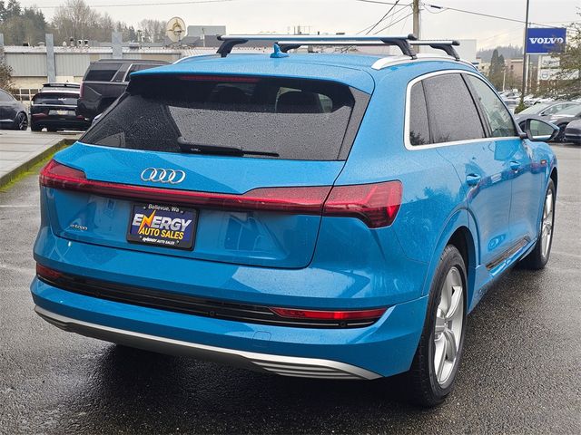 2019 Audi e-tron Prestige