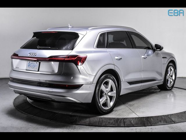 2019 Audi e-tron Prestige