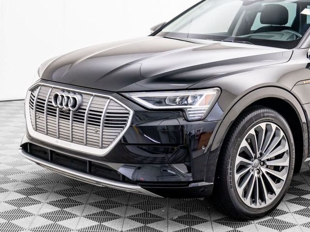 2019 Audi e-tron Prestige