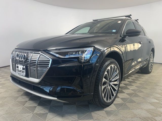 2019 Audi e-tron Prestige