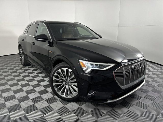 2019 Audi e-tron Prestige