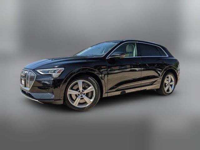 2019 Audi e-tron Prestige