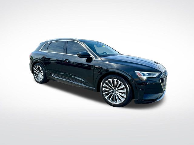 2019 Audi e-tron Prestige