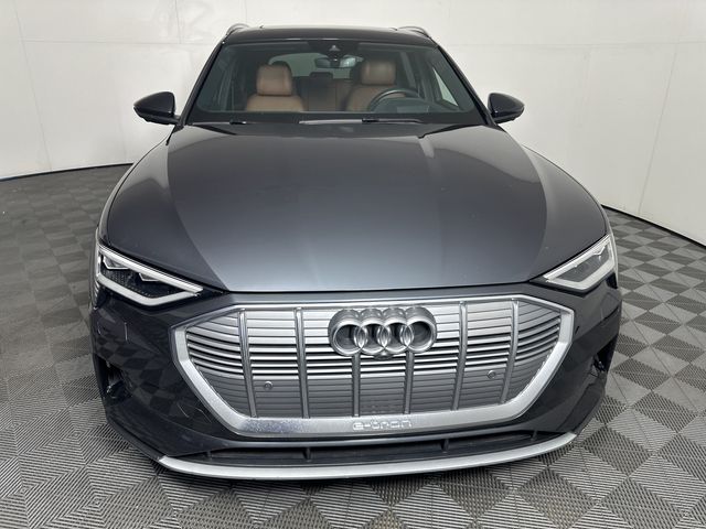 2019 Audi e-tron Prestige
