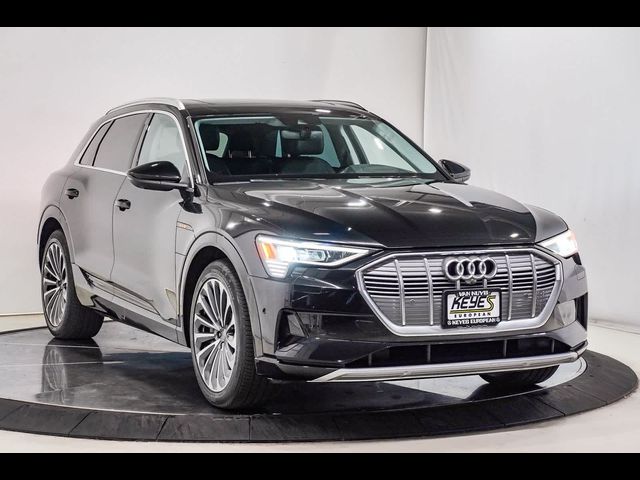2019 Audi e-tron Prestige