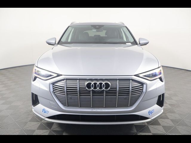 2019 Audi e-tron Prestige