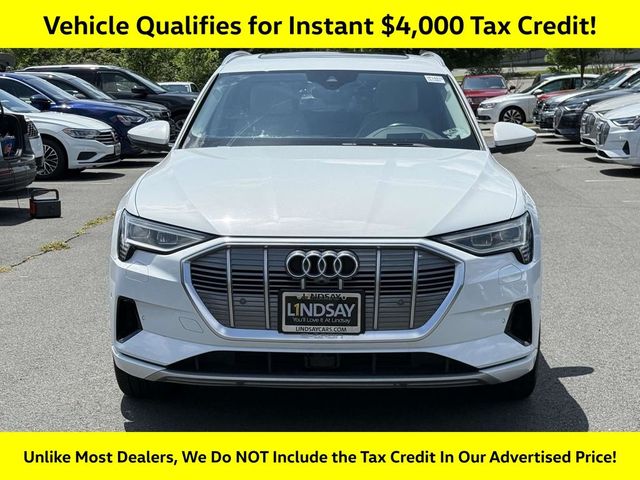 2019 Audi e-tron Prestige