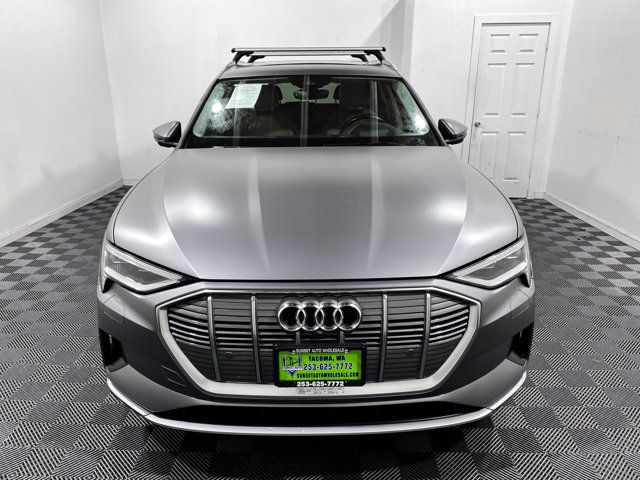 2019 Audi e-tron Prestige