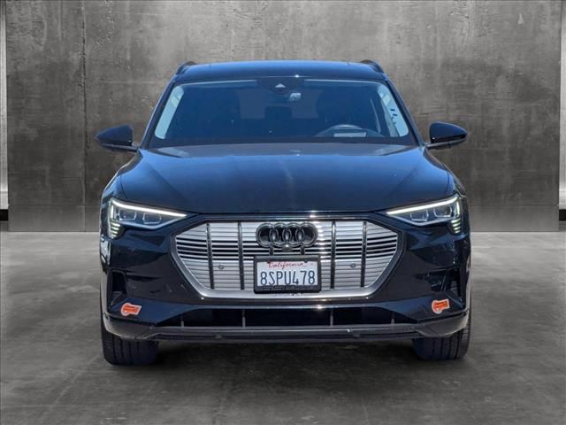 2019 Audi e-tron Prestige