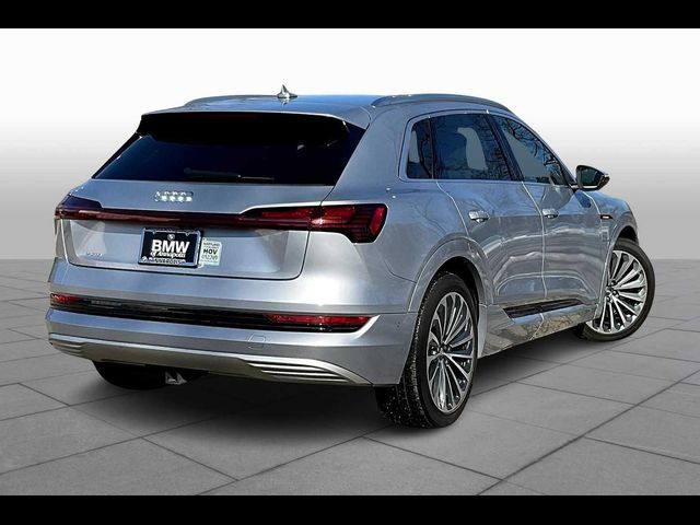 2019 Audi e-tron Prestige