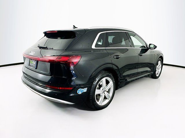 2019 Audi e-tron Prestige