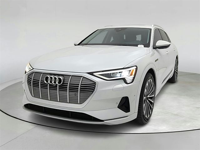 2019 Audi e-tron Prestige