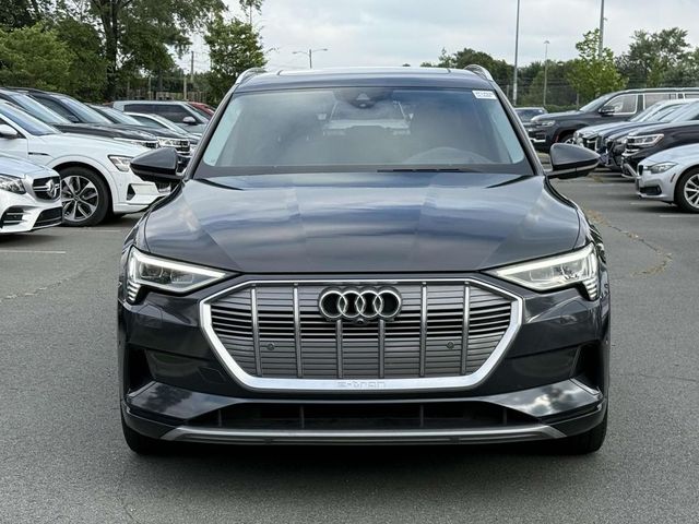 2019 Audi e-tron Prestige