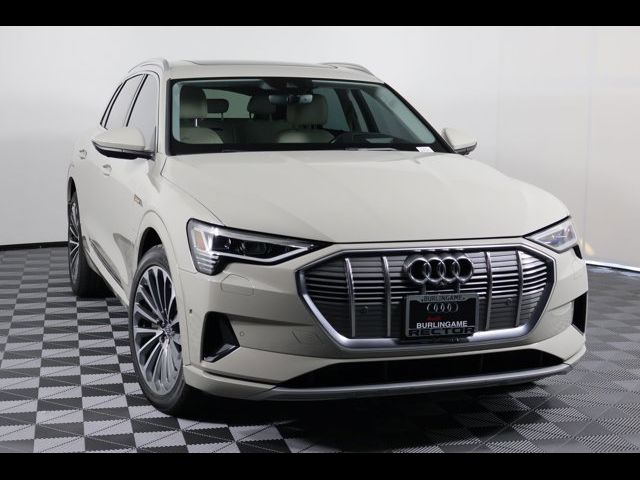 2019 Audi e-tron Prestige