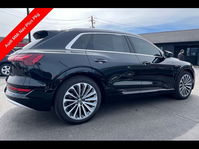 2019 Audi e-tron Prestige