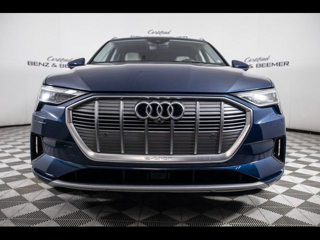 2019 Audi e-tron Prestige