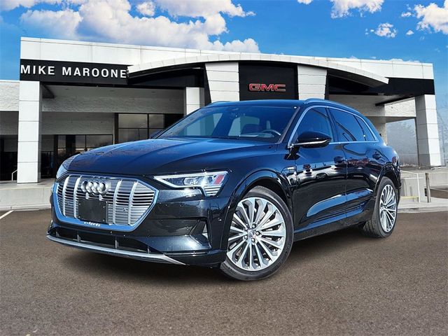 2019 Audi e-tron Prestige