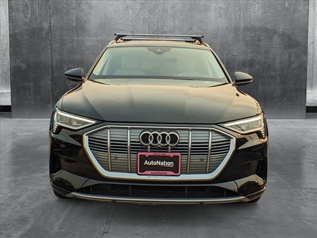 2019 Audi e-tron Prestige