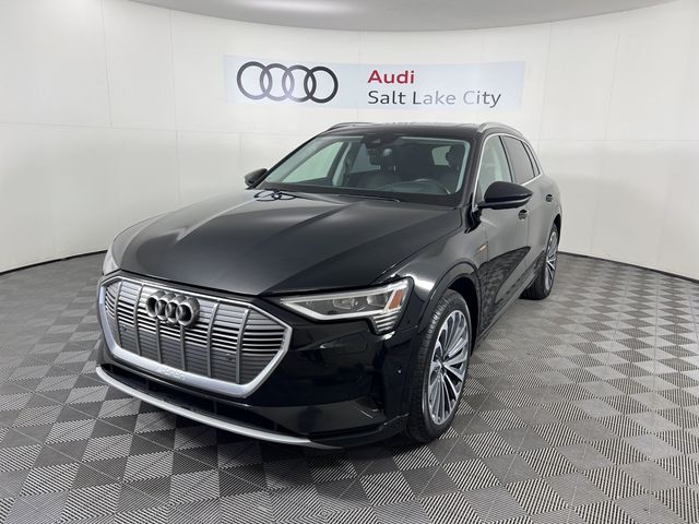 2019 Audi e-tron Prestige