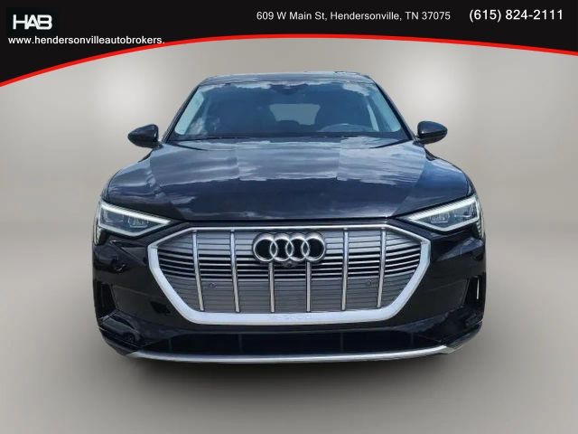 2019 Audi e-tron Prestige