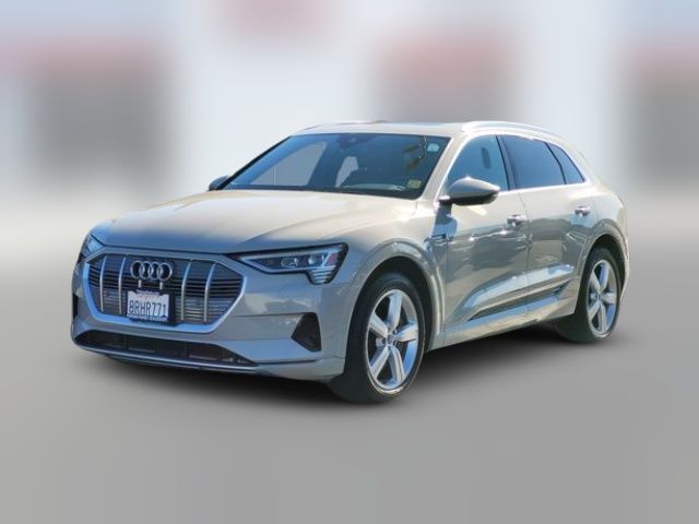 2019 Audi e-tron Premium Plus