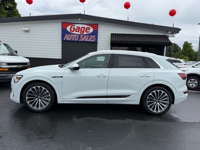 2019 Audi e-tron Prestige