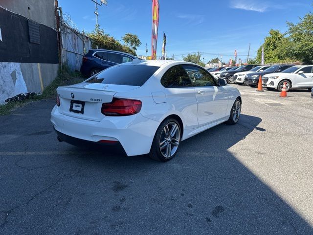 2019 BMW 2 Series 230i xDrive