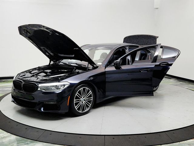 2019 BMW 5 Series 530i