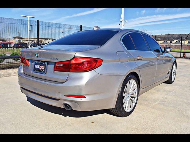 2019 BMW 5 Series 530i