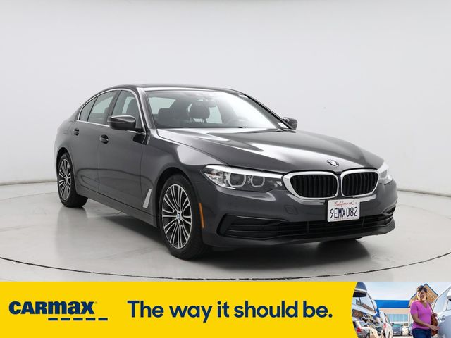 2019 BMW 5 Series 530i