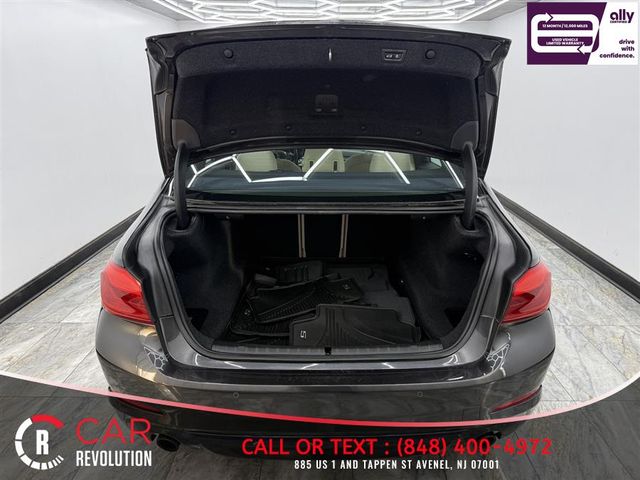 2019 BMW 5 Series 530i