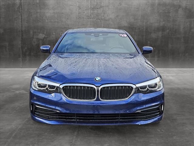 2019 BMW 5 Series 530i