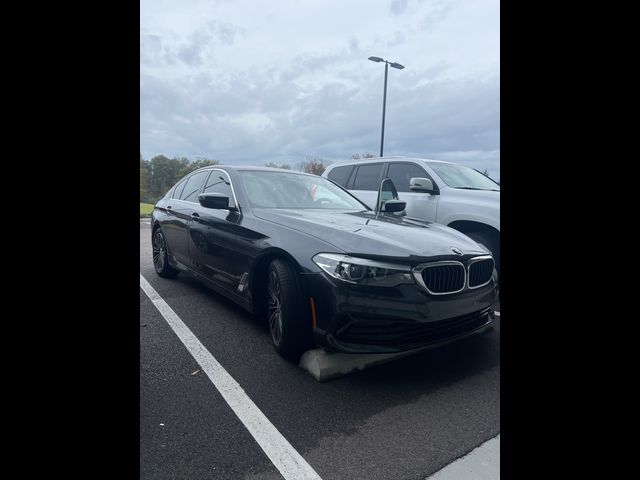 2019 BMW 5 Series 530i