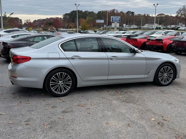 2019 BMW 5 Series 530i