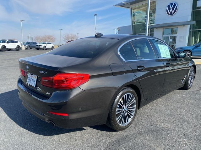 2019 BMW 5 Series 530i